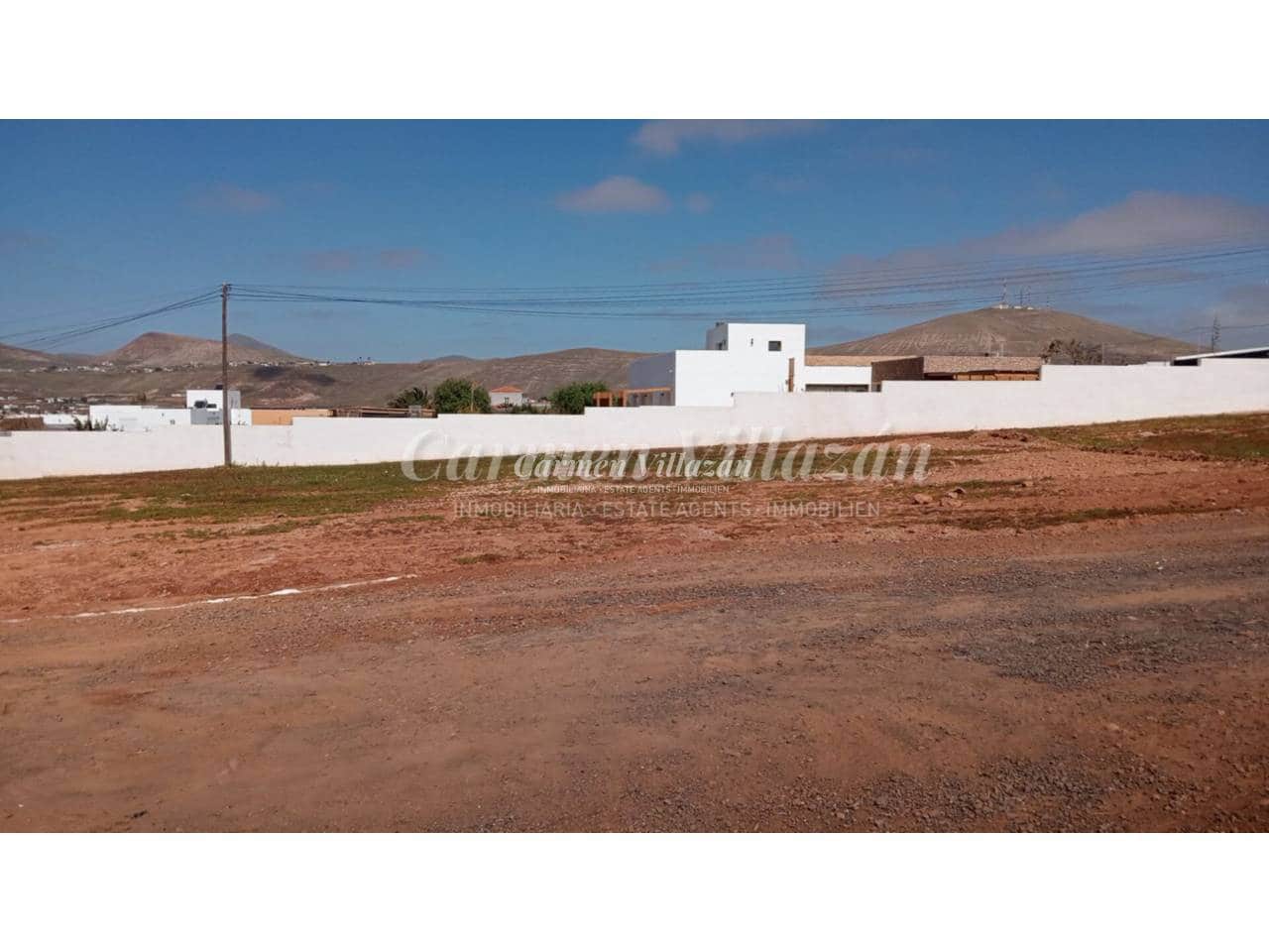 Undeveloped Land for sale in Puerto del Rosario - € 95,000 (Ref: 9563930)