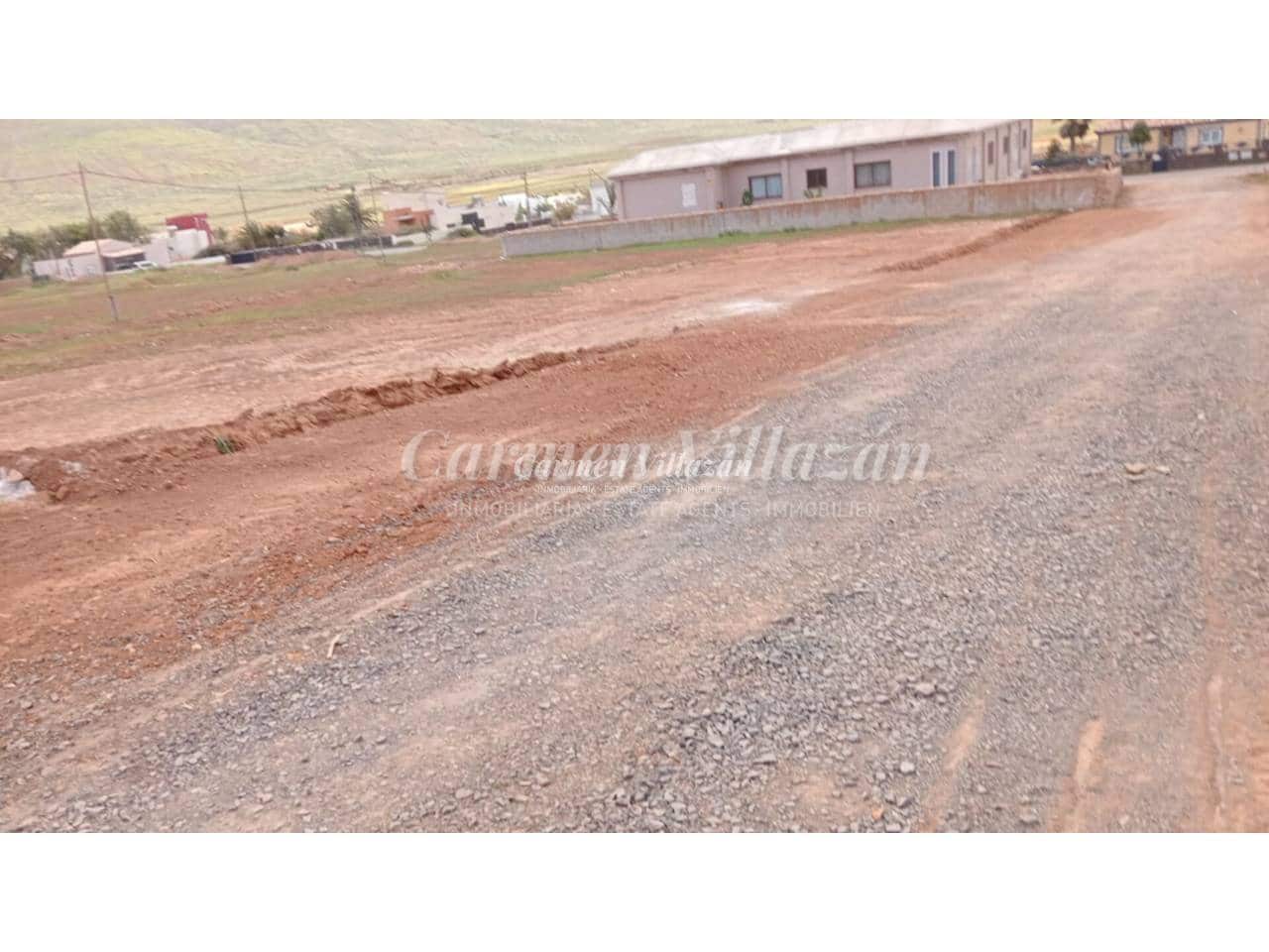 Undeveloped Land for sale in Puerto del Rosario - € 95,000 (Ref: 9563930)