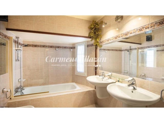 5 soverom Villa til salgs i Caleta de Fuste, Antigua med svømmebasseng - € 1 200 000 (Ref: 9563939)