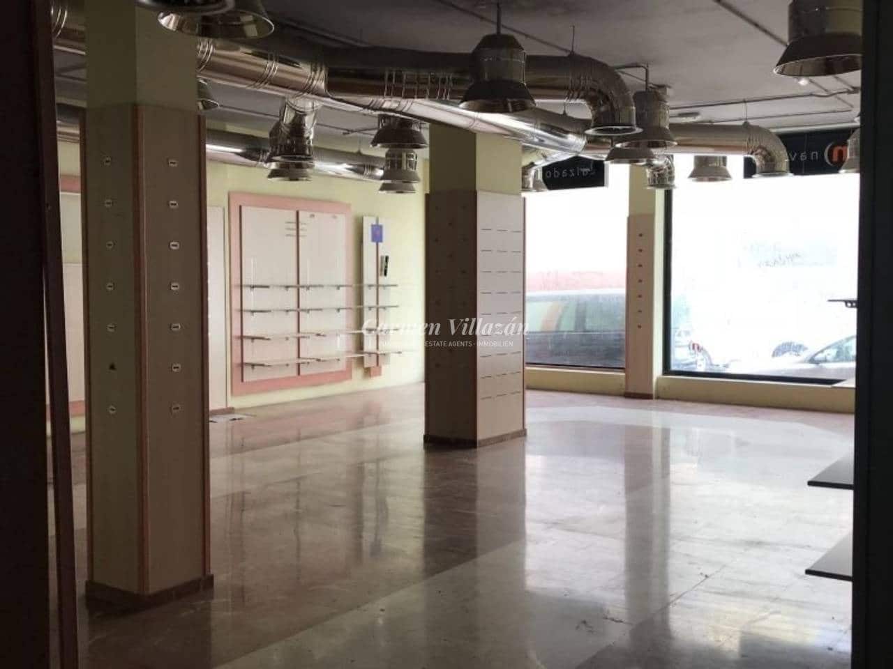 Kommersiell till salu i Corralejo - 395 000 € (Ref: 9563940)