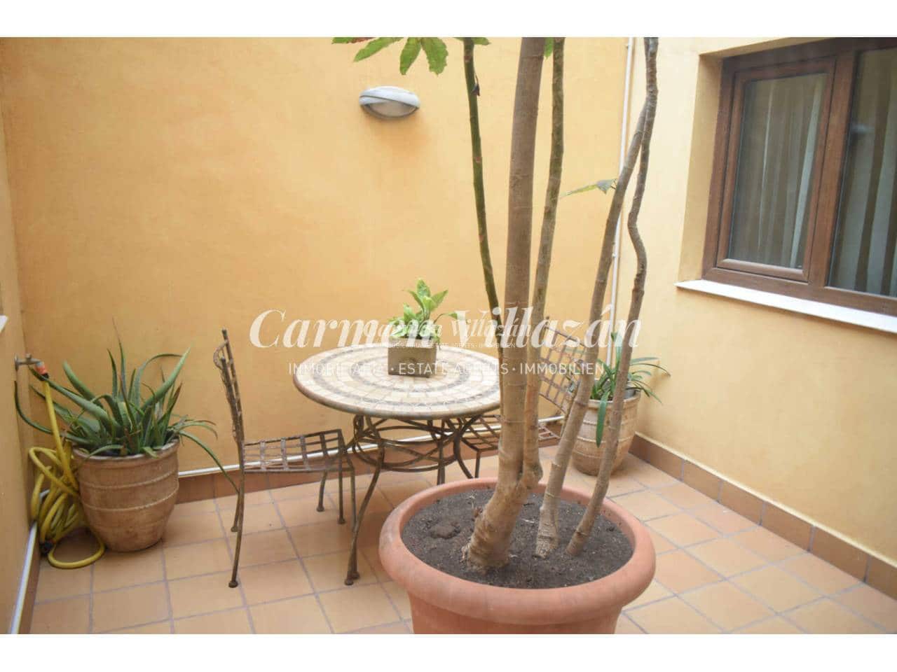 6 soveværelse Villa til salg i Corralejo med swimmingpool garage - € 720.000 (Ref: 9563941)