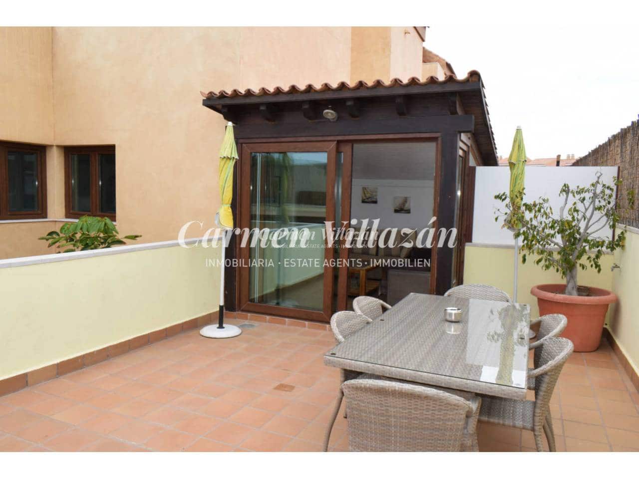 6 soveværelse Villa til salg i Corralejo med swimmingpool garage - € 720.000 (Ref: 9563941)