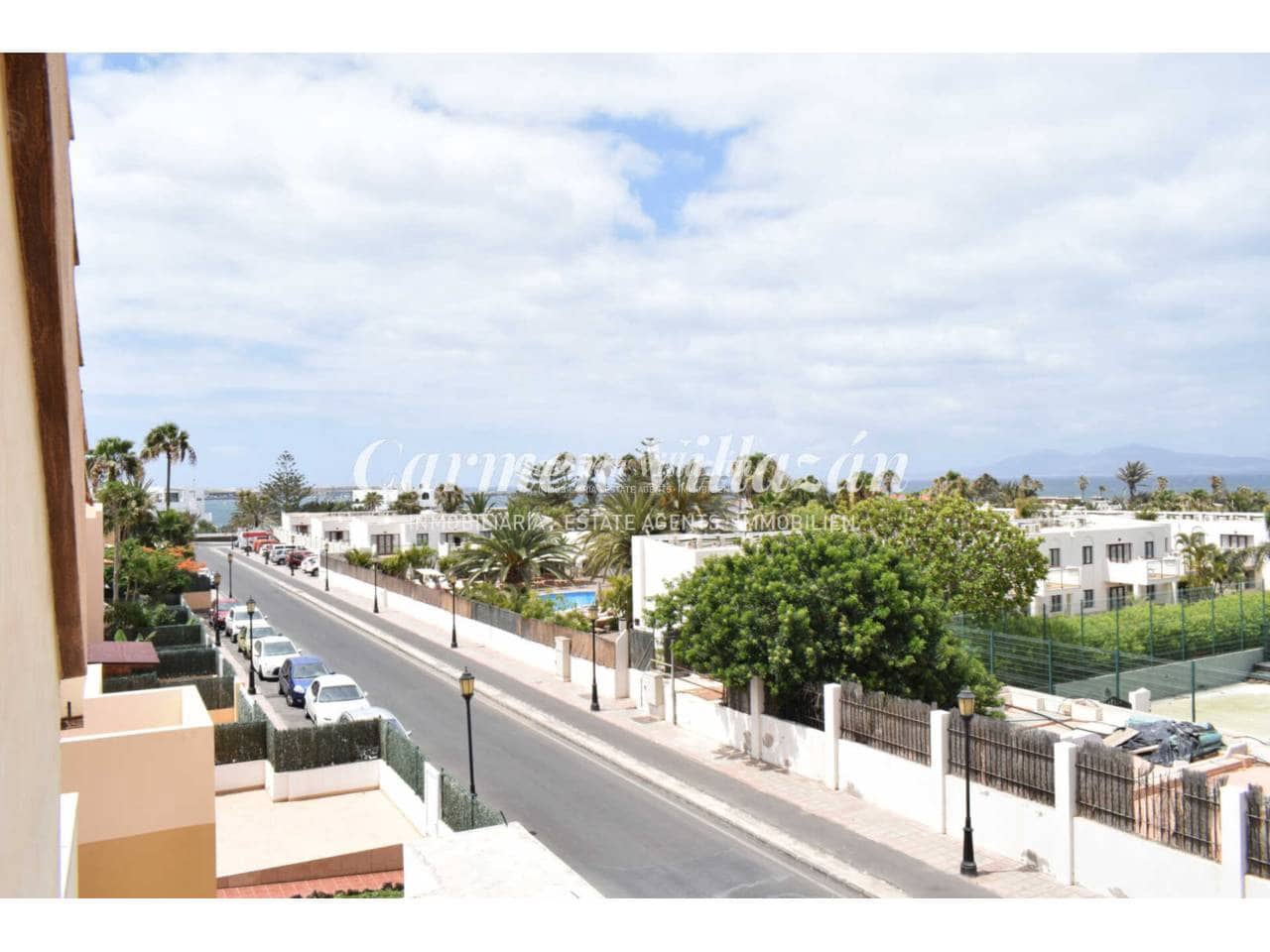 6 soveværelse Villa til salg i Corralejo med swimmingpool garage - € 720.000 (Ref: 9563941)