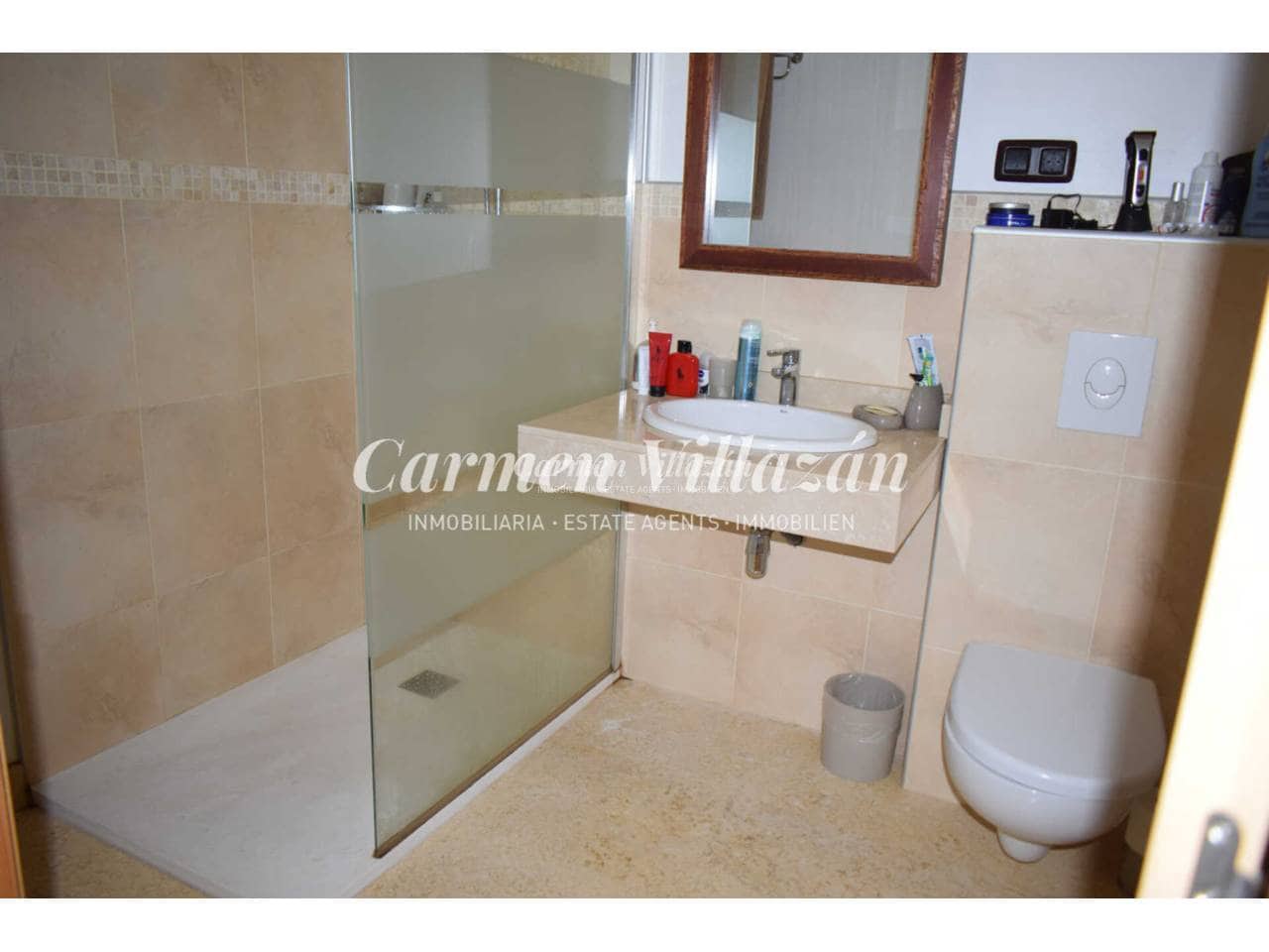 6 soveværelse Villa til salg i Corralejo med swimmingpool garage - € 720.000 (Ref: 9563941)