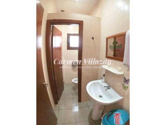 Erhverv til salg i Triquivijate, Antigua med garage - € 440.000 (Ref: 9563942)