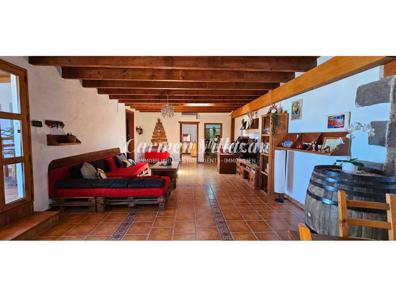 2 Zimmer Villa zu verkaufen in Tuineje mit Pool Garage - 369.000 € (Ref: 9563951)