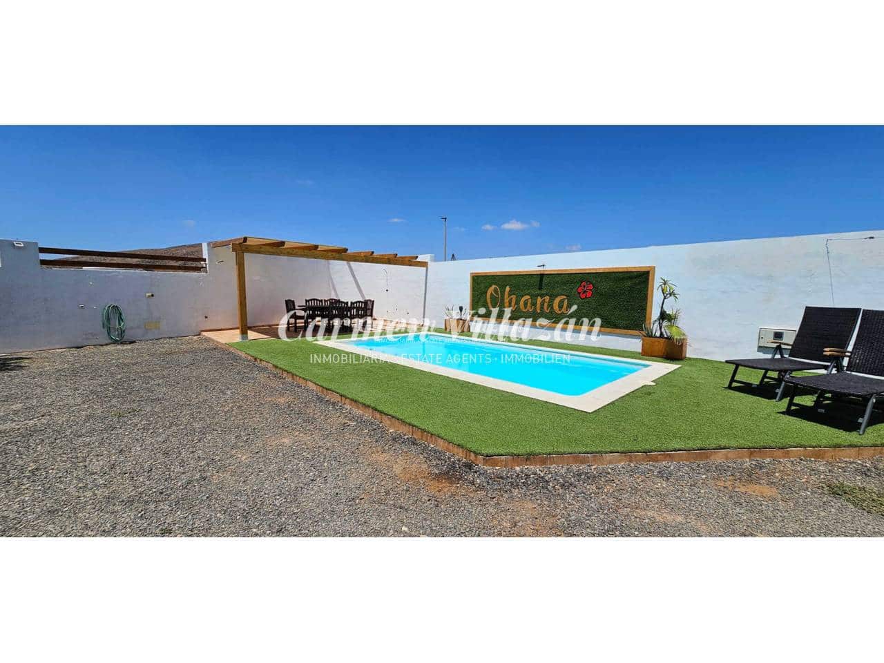 2 Zimmer Villa zu verkaufen in Tuineje mit Pool Garage - 369.000 € (Ref: 9563951)