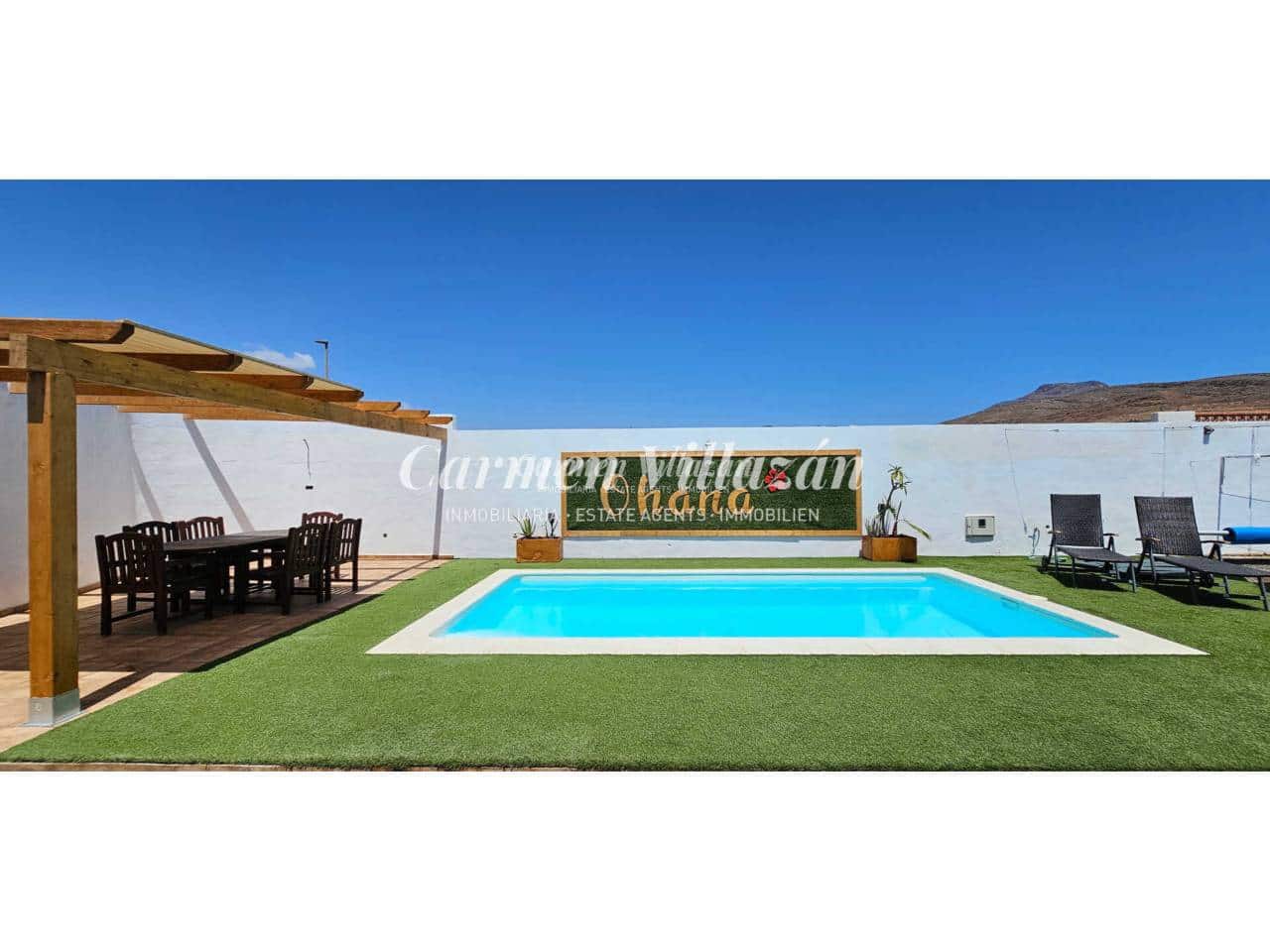 2 Zimmer Villa zu verkaufen in Tuineje mit Pool Garage - 369.000 € (Ref: 9563951)