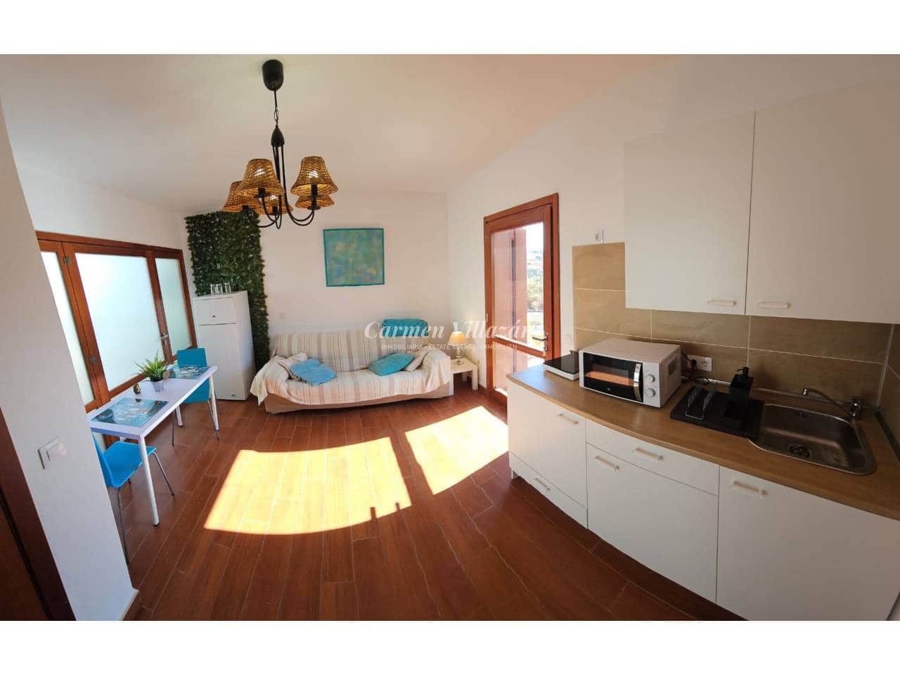 4 sypialnia Willa na sprzedaż w Puerto del Rosario z garażem - 750 000 € (Ref: 9563952)