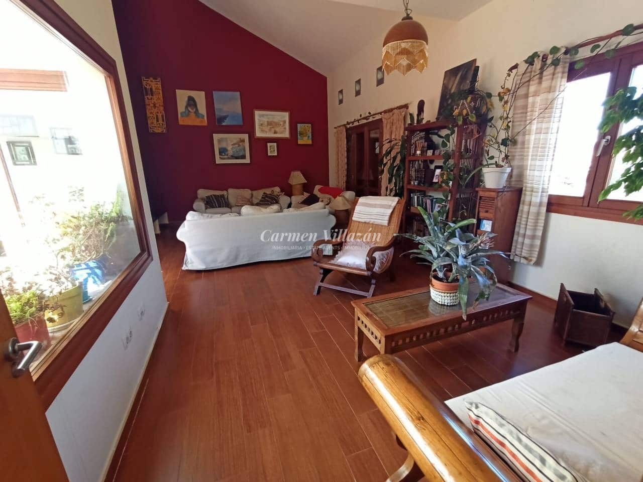 4 sypialnia Willa na sprzedaż w Puerto del Rosario z garażem - 750 000 € (Ref: 9563952)