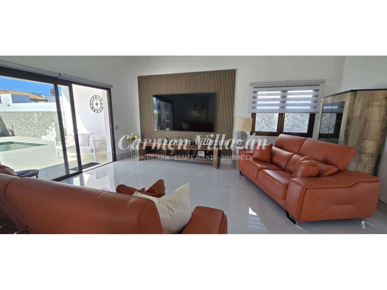 Chalet de 3 habitaciones en Caleta de Fuste en venta con piscina garaje - 795.000 € (Ref: 9604478)