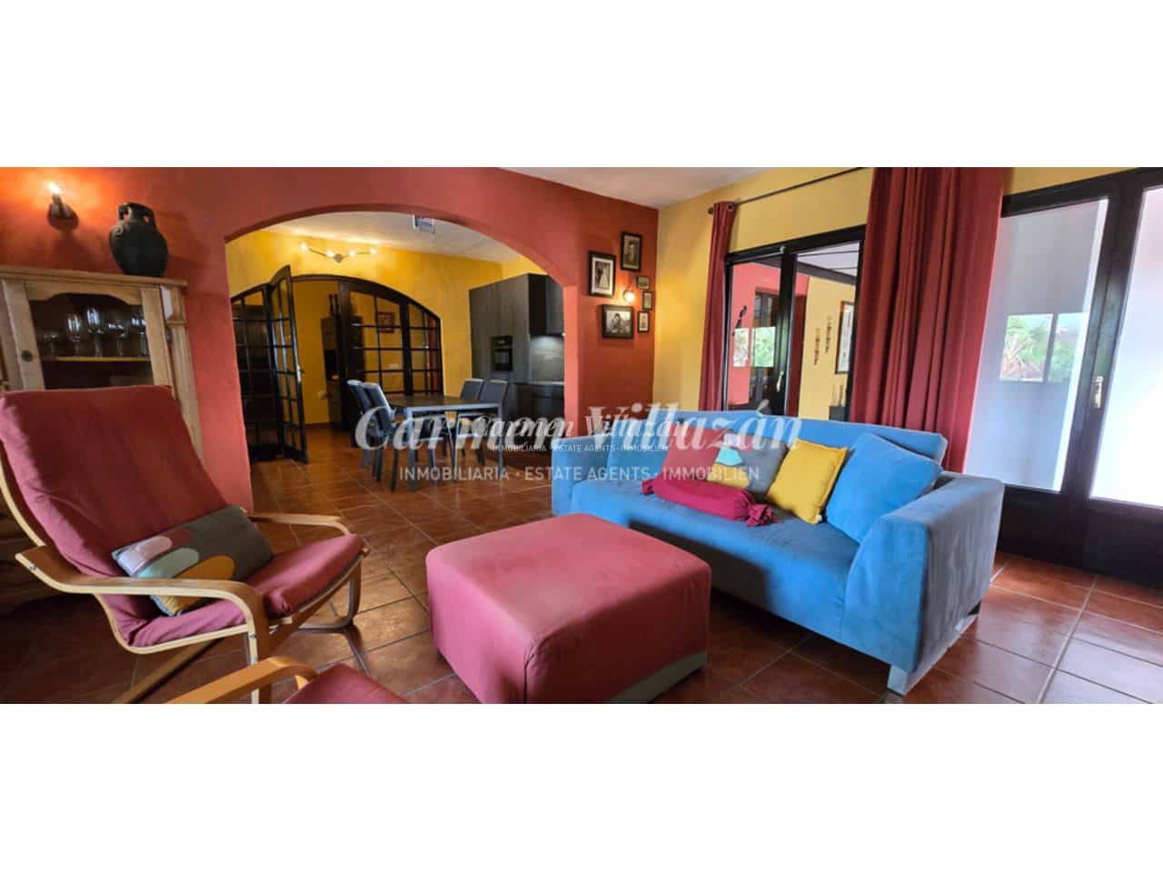 7 soveværelse Villa til salg i Antigua med swimmingpool - € 549.000 (Ref: 9607054)