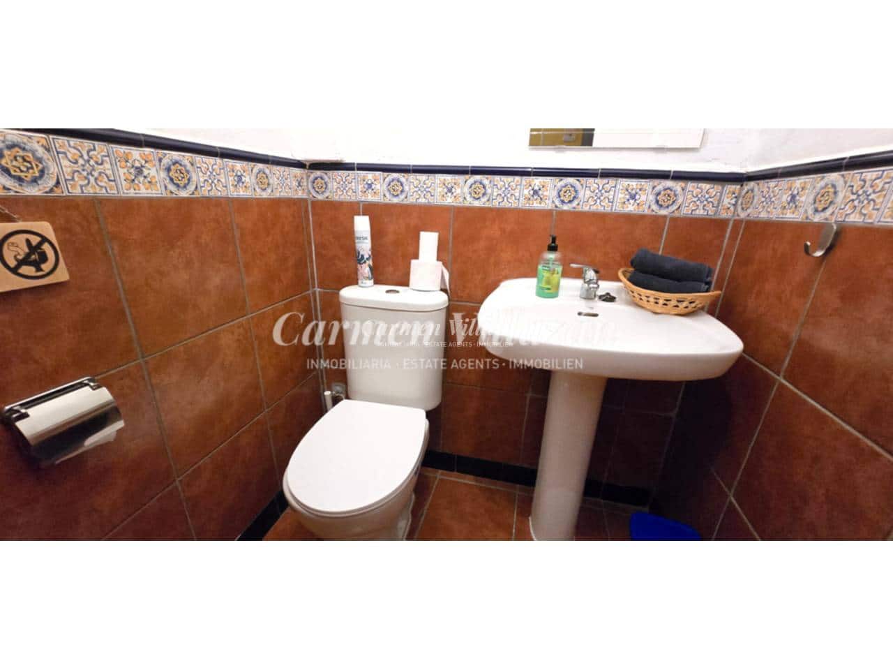 7 soveværelse Villa til salg i Antigua med swimmingpool - € 549.000 (Ref: 9607054)