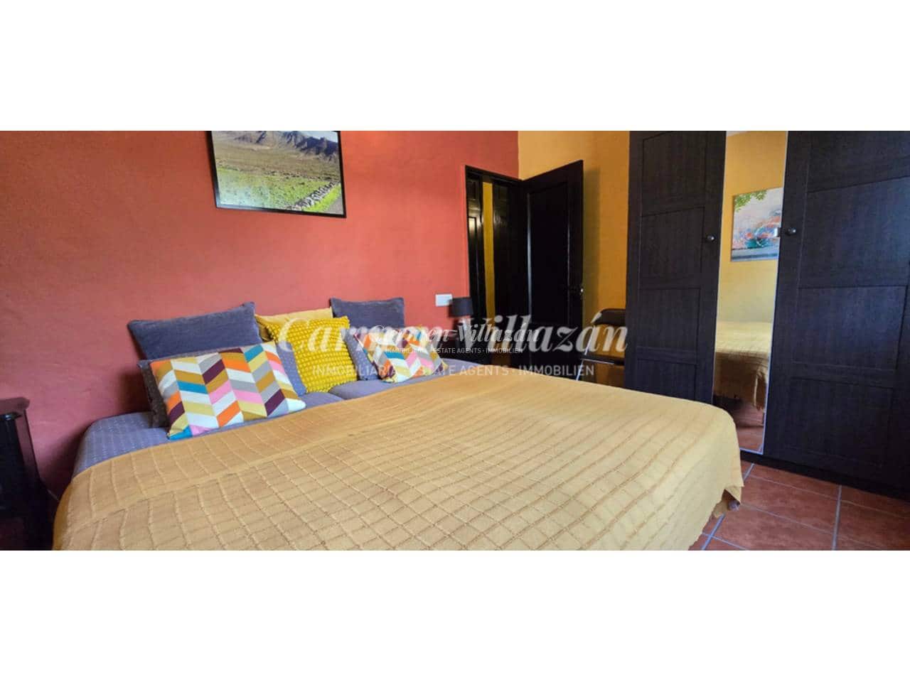 7 soveværelse Villa til salg i Antigua med swimmingpool - € 549.000 (Ref: 9607054)