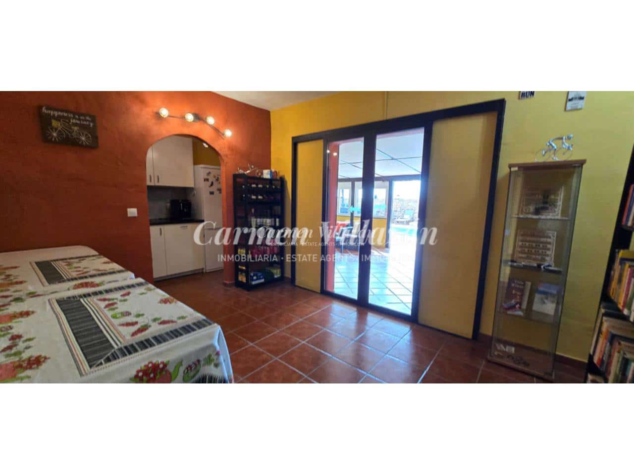 7 soveværelse Villa til salg i Antigua med swimmingpool - € 549.000 (Ref: 9607054)