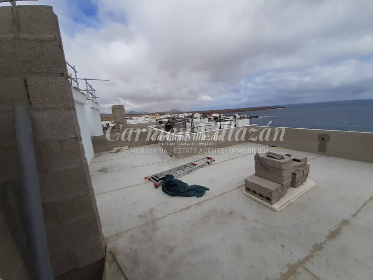 2 soveværelse Lejlighed til salg i Puerto del Rosario - € 310.000 (Ref: 9610694)