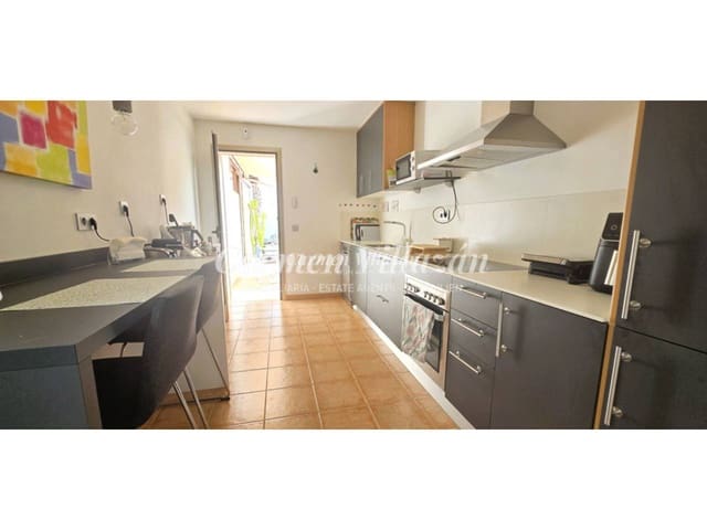 4 sypialnia Willa na sprzedaż w Caleta de Fuste, Antigua z basenem garażem - 590 000 € (Ref: 9614571)