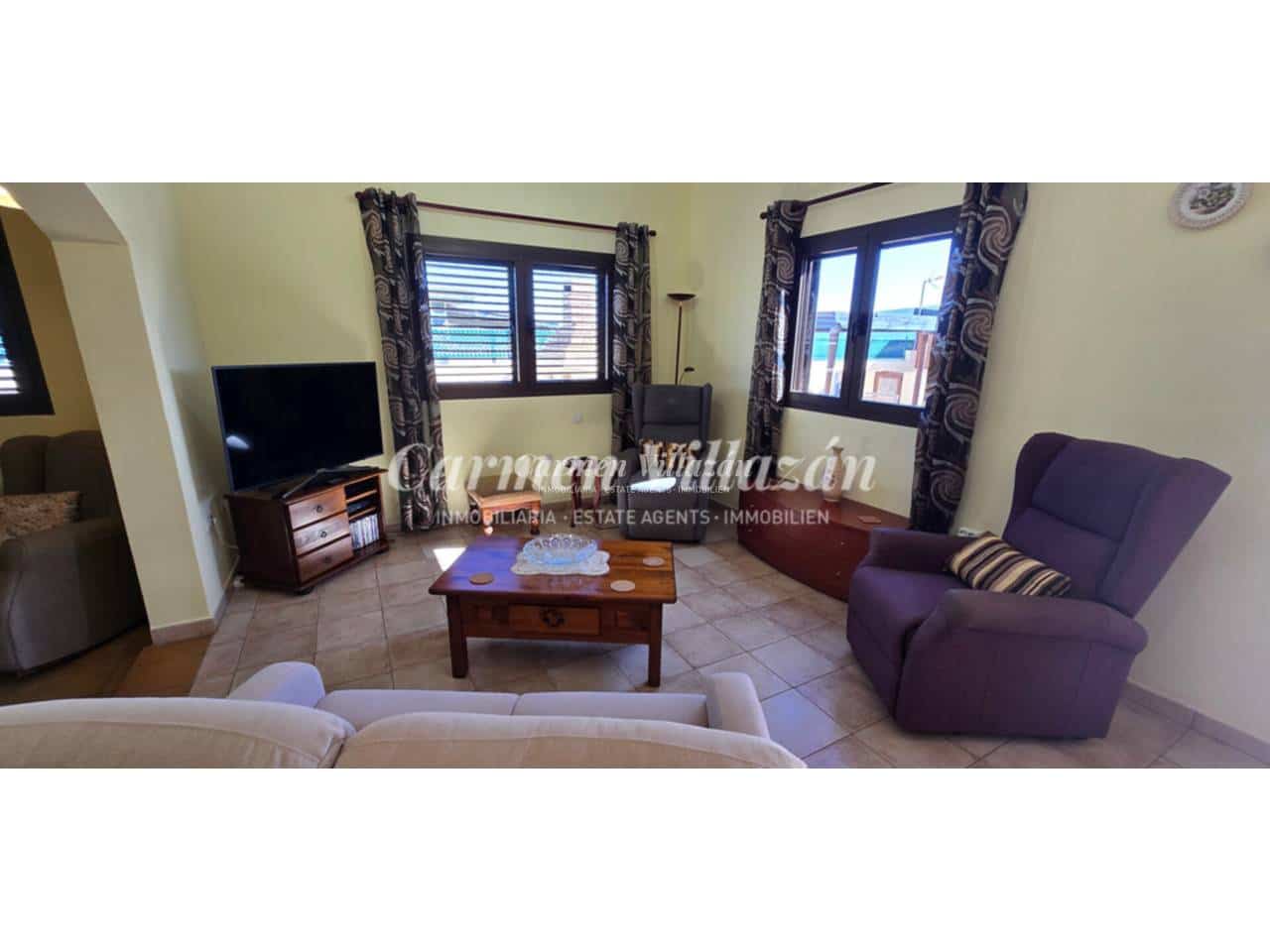 3 soveværelse Villa til salg i Antigua med swimmingpool - € 335.000 (Ref: 9618596)