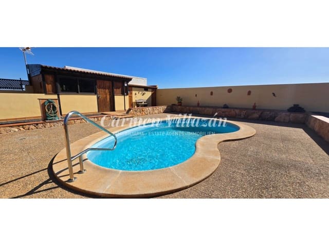 3 bedroom Villa for sale in Antigua with pool - € 335,000 (Ref: 9618596)