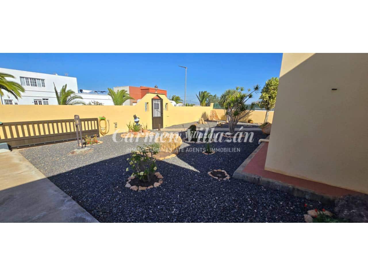 3 soveværelse Villa til salg i Antigua med swimmingpool - € 335.000 (Ref: 9618596)