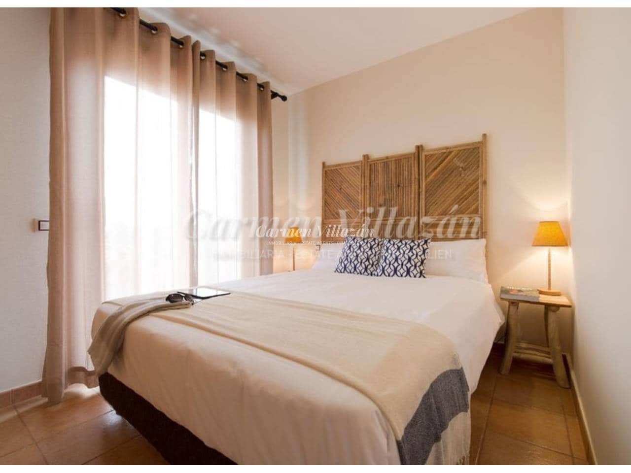 Apartamento de 2 habitaciones en La Oliva en venta con piscina - 205.000 € (Ref: 9636244)