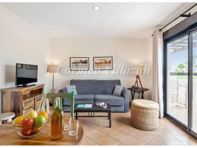 Apartamento de 2 habitaciones en La Oliva en venta con piscina - 205.000 € (Ref: 9636244)