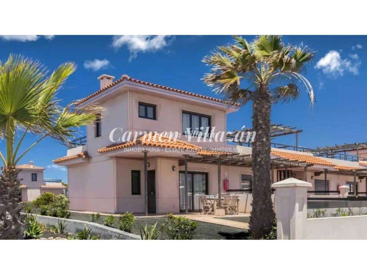 Apartamento de 2 habitaciones en La Oliva en venta con piscina - 205.000 € (Ref: 9636244)