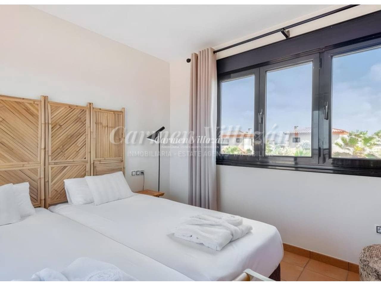 Apartamento de 2 habitaciones en La Oliva en venta con piscina - 205.000 € (Ref: 9636244)