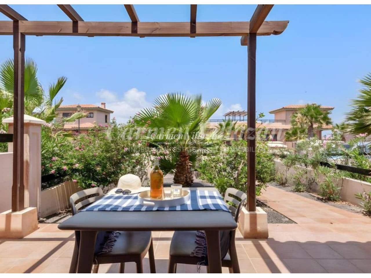 Apartamento de 2 habitaciones en La Oliva en venta con piscina - 205.000 € (Ref: 9636244)