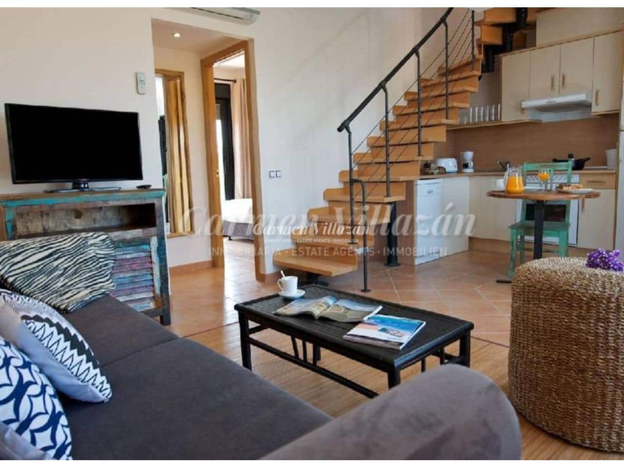 3 chambre Appartement à vendre à La Oliva avec piscine - 245 000 € (Ref: 9636245)