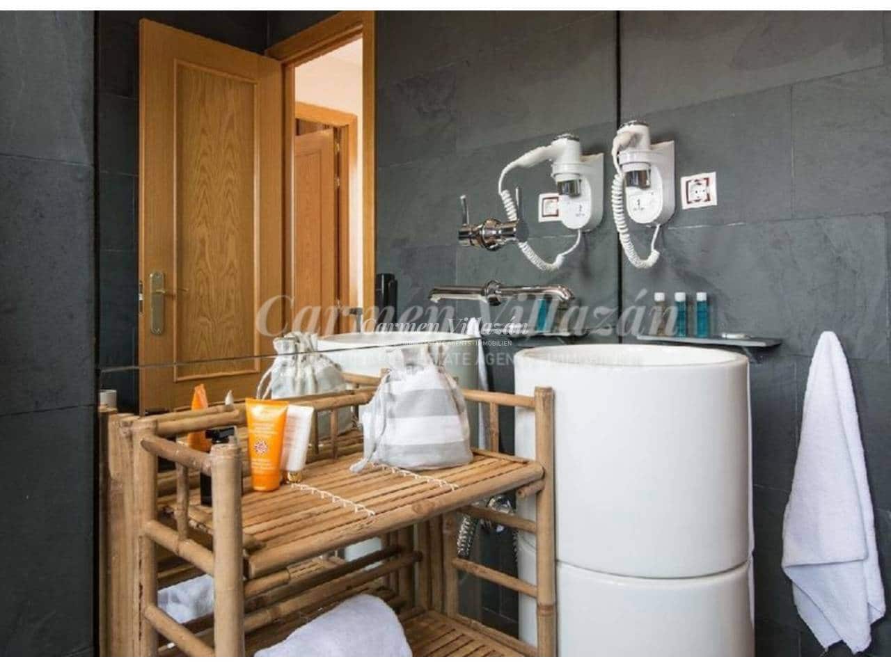 3 chambre Appartement à vendre à La Oliva avec piscine - 245 000 € (Ref: 9636245)