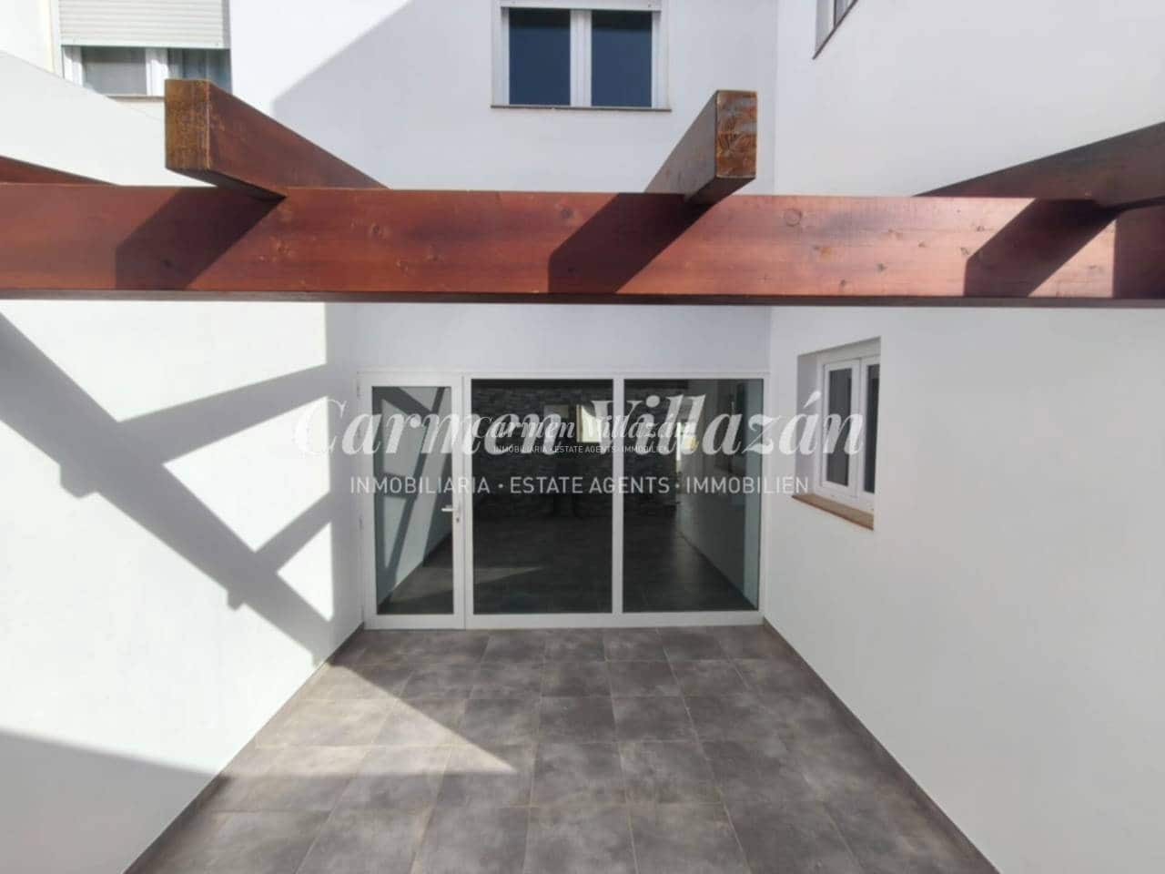 Apartamento de 3 habitaciones en Puerto del Rosario en venta con garaje - 260.000 € (Ref: 9646364)