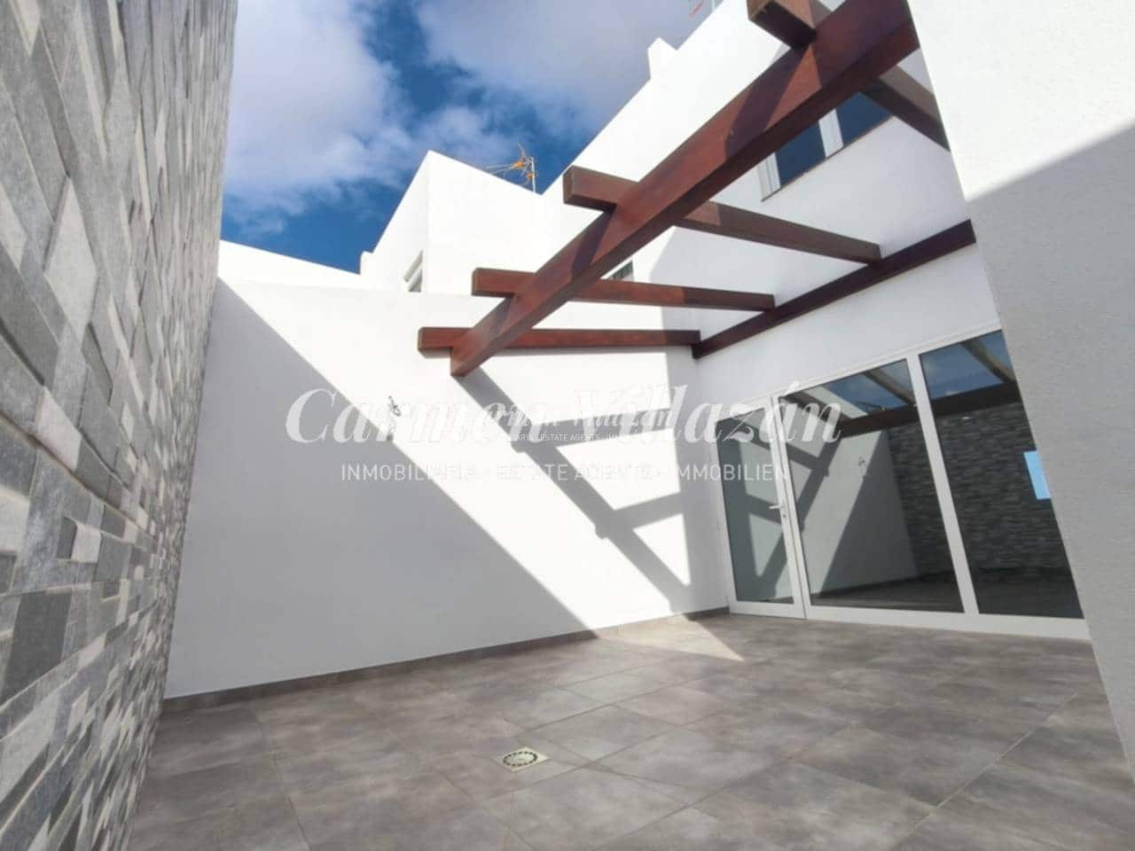 Apartamento de 3 habitaciones en Puerto del Rosario en venta con garaje - 260.000 € (Ref: 9646364)