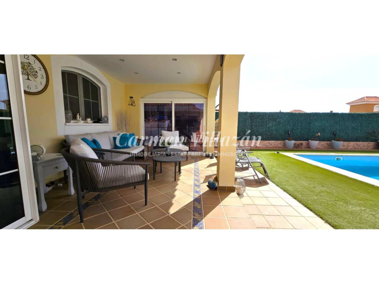 3 bedroom Villa for sale in Caleta de Fuste with pool garage - € 510,000 (Ref: 9657885)