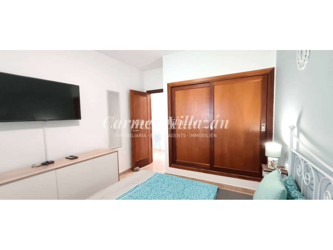 2 slaapkamer Bungalow te koop in Caleta de Fuste met zwembad - € 320.000 (Ref: 9669770)