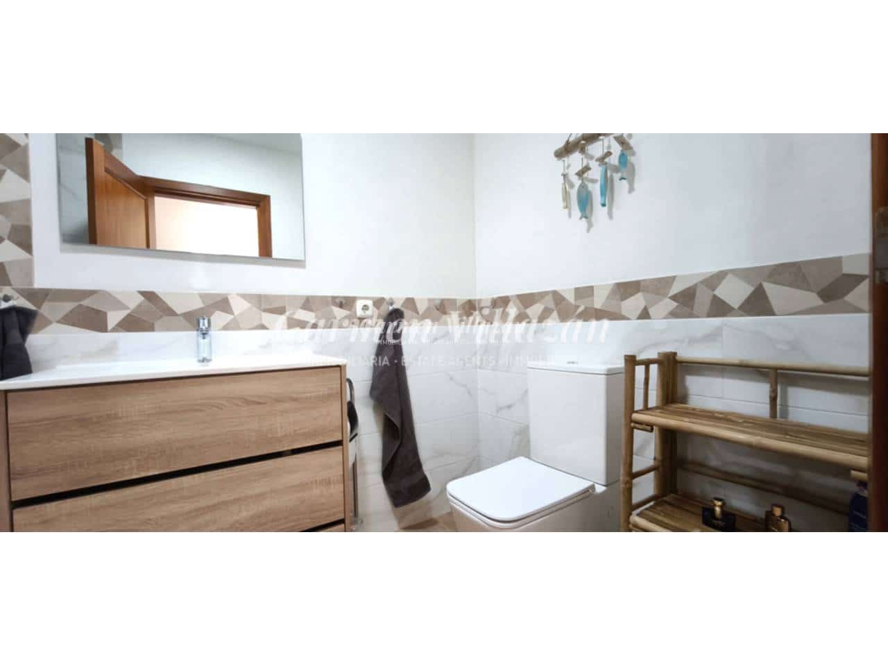 2 slaapkamer Bungalow te koop in Caleta de Fuste met zwembad - € 320.000 (Ref: 9669770)