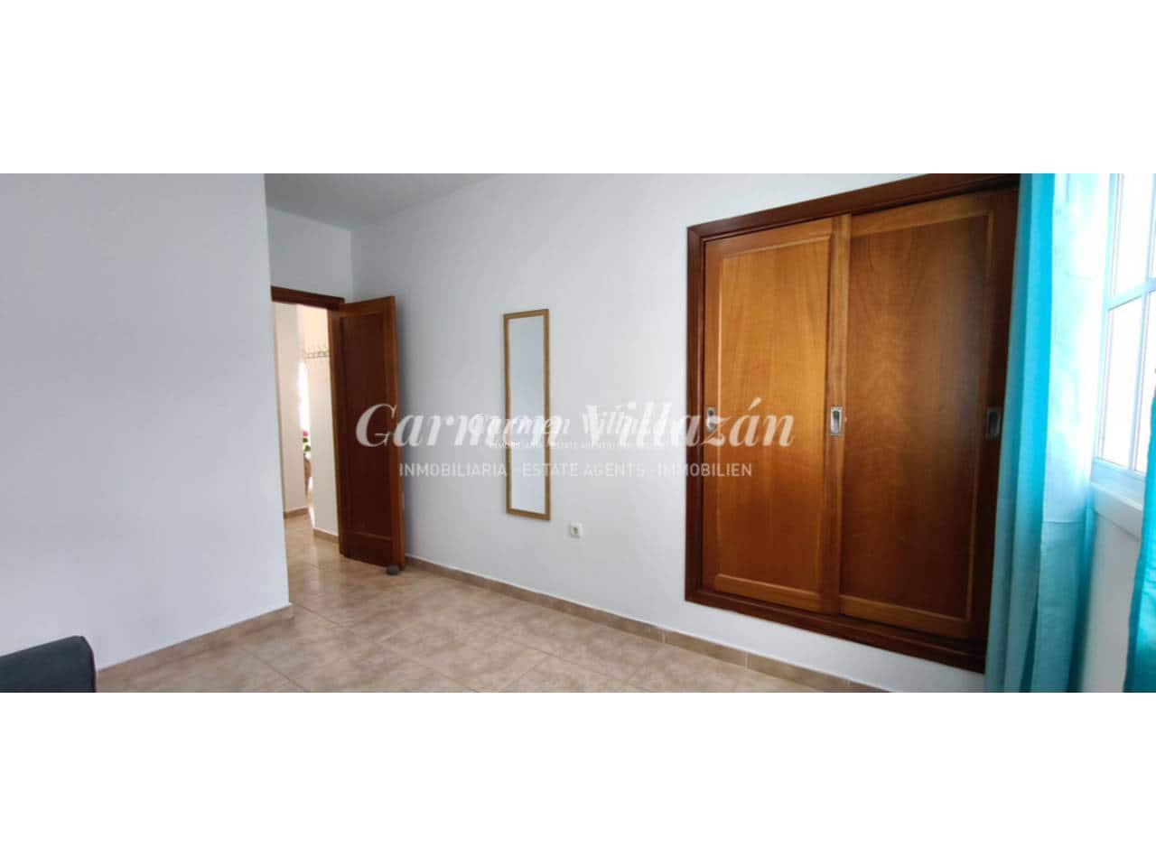 2 slaapkamer Bungalow te koop in Caleta de Fuste met zwembad - € 320.000 (Ref: 9669770)