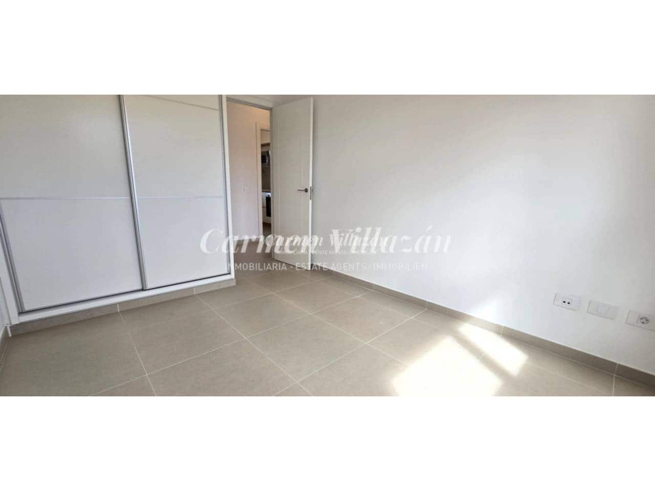 Apartamento de 1 habitación en Caleta de Fuste en venta con piscina garaje - 188.000 € (Ref: 9689928)