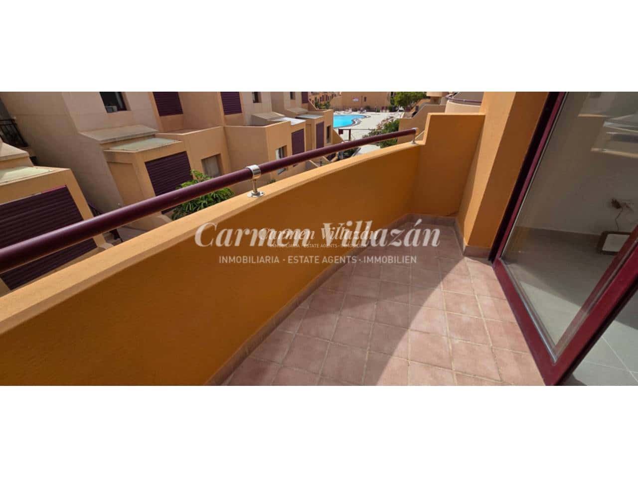 Apartamento de 1 habitación en Caleta de Fuste en venta con piscina garaje - 188.000 € (Ref: 9689928)