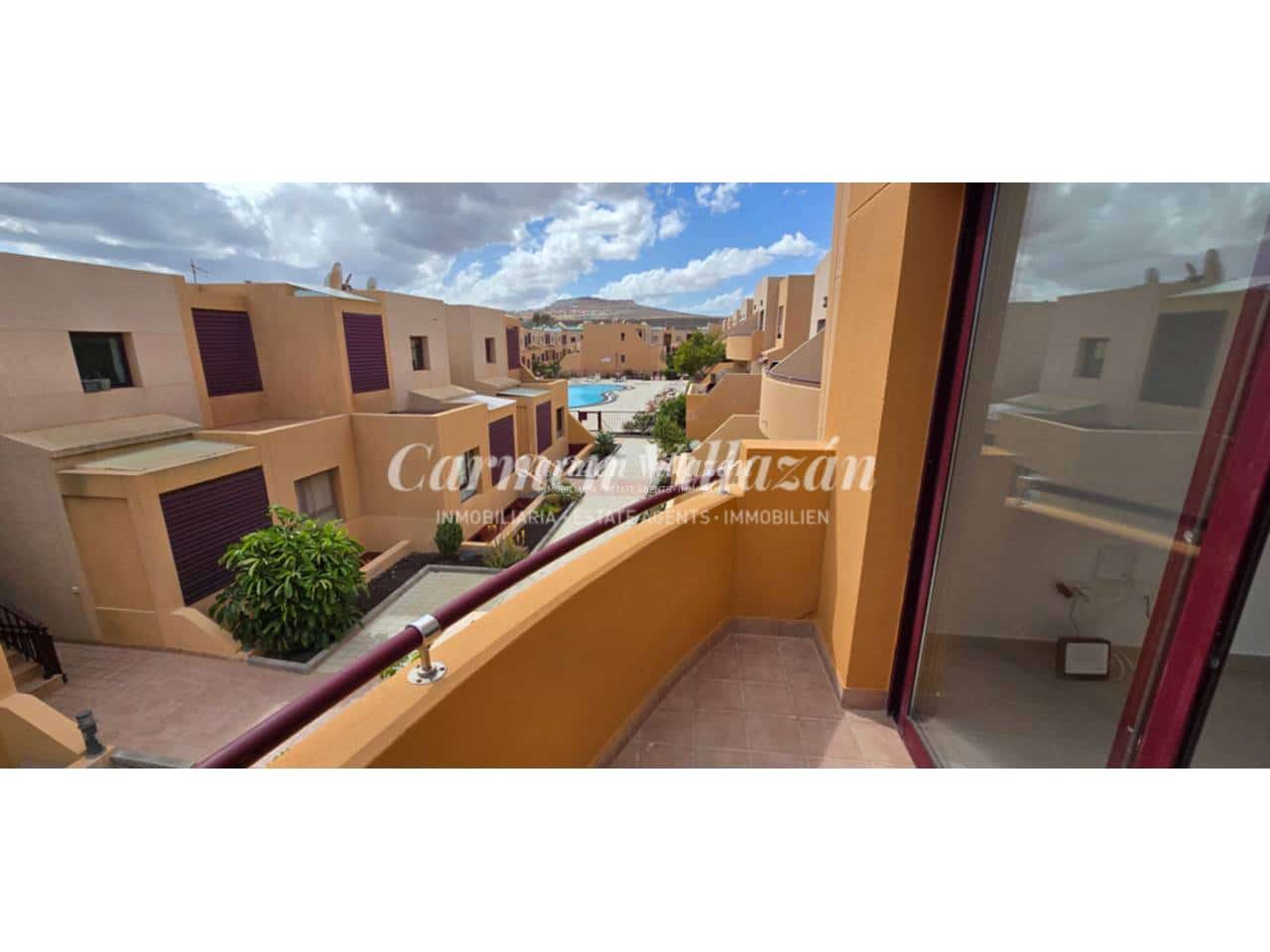 Apartamento de 1 habitación en Caleta de Fuste en venta con piscina garaje - 188.000 € (Ref: 9689928)