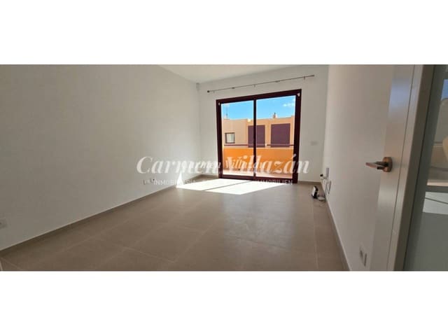 Apartamento de 1 habitación en Caleta de Fuste, Antigua en venta con piscina garaje - 188.000 € (Ref: 9689928)