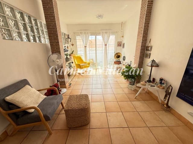 Apartamento de 2 habitaciones en Caleta de Fuste, Antigua en venta - 265.000 € (Ref: 9689929)