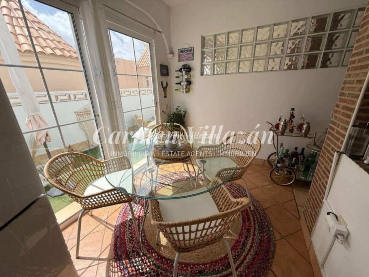 2 bedroom Apartment for sale in Caleta de Fuste - € 265,000 (Ref: 9689929)