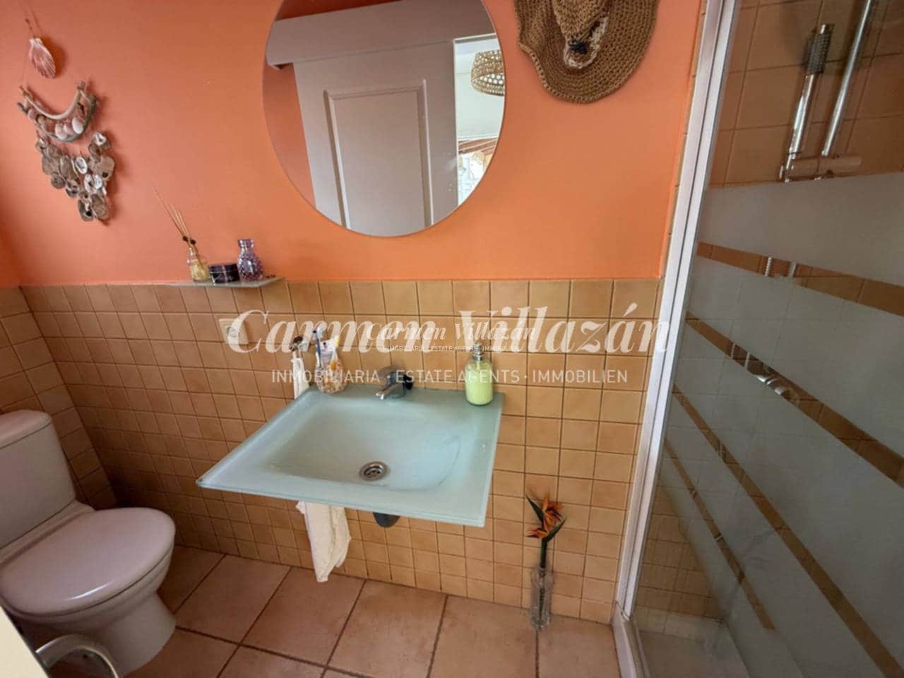 2 bedroom Apartment for sale in Caleta de Fuste - € 265,000 (Ref: 9689929)