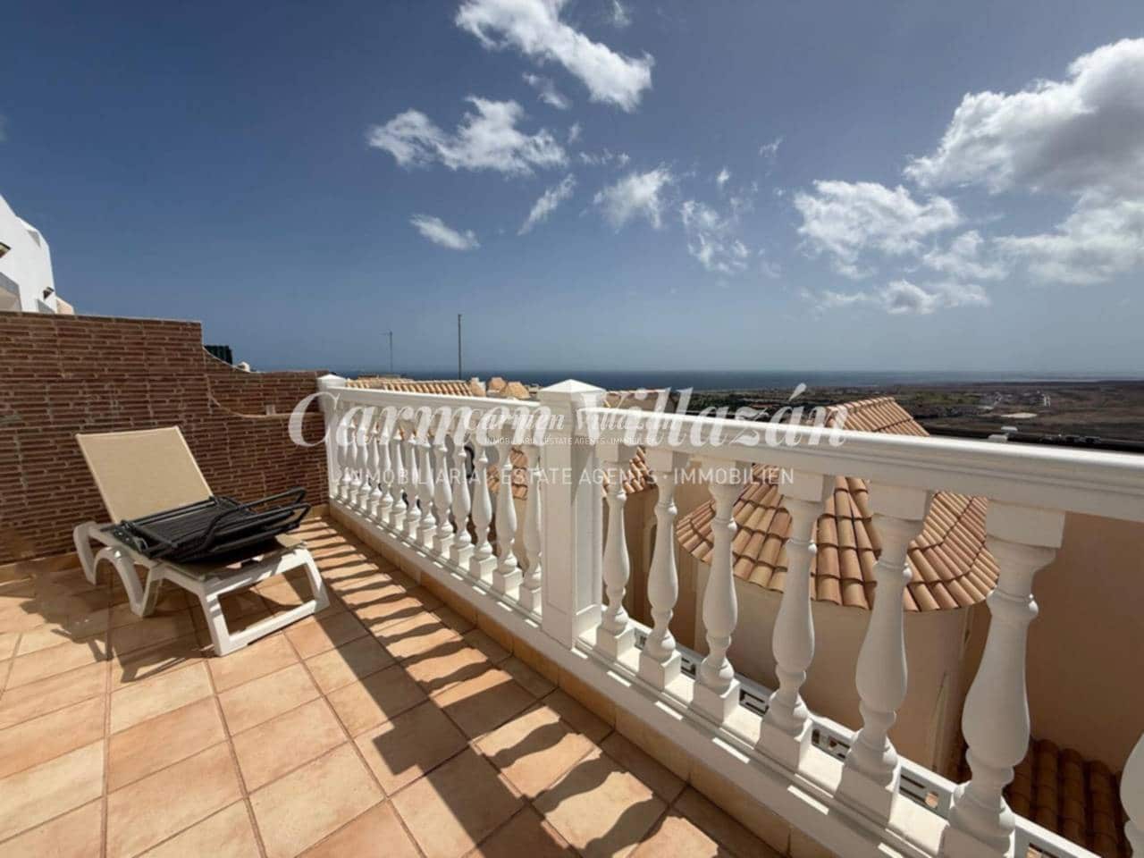 2 bedroom Apartment for sale in Caleta de Fuste - € 265,000 (Ref: 9689929)