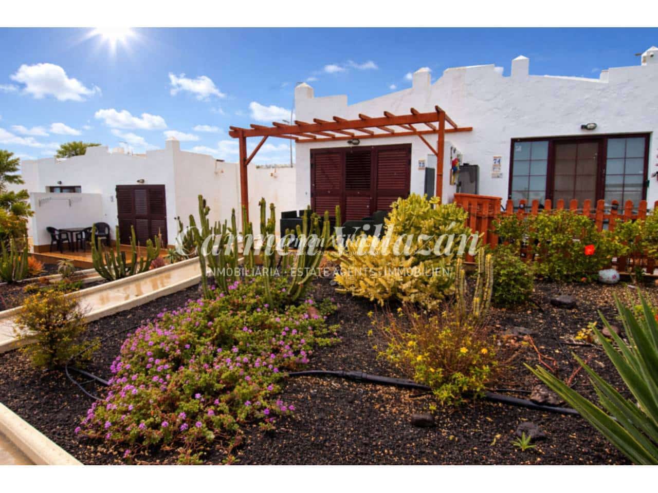 1 Zimmer Bungalow zu verkaufen in Caleta de Fuste mit Pool - 168.000 € (Ref: 9694598)