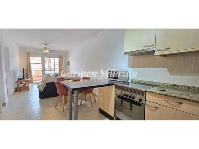 2 bedroom Apartment for sale in Caleta de Fuste, Antigua with pool garage - € 215,000 (Ref: 9731564)