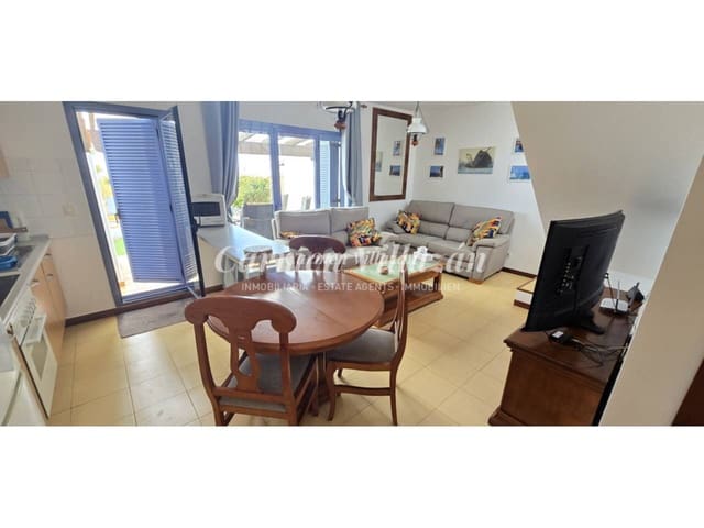 2 soverom Leilighet til salgs i Caleta de Fuste, Antigua med svømmebasseng garasje - € 218 000 (Ref: 9758319)