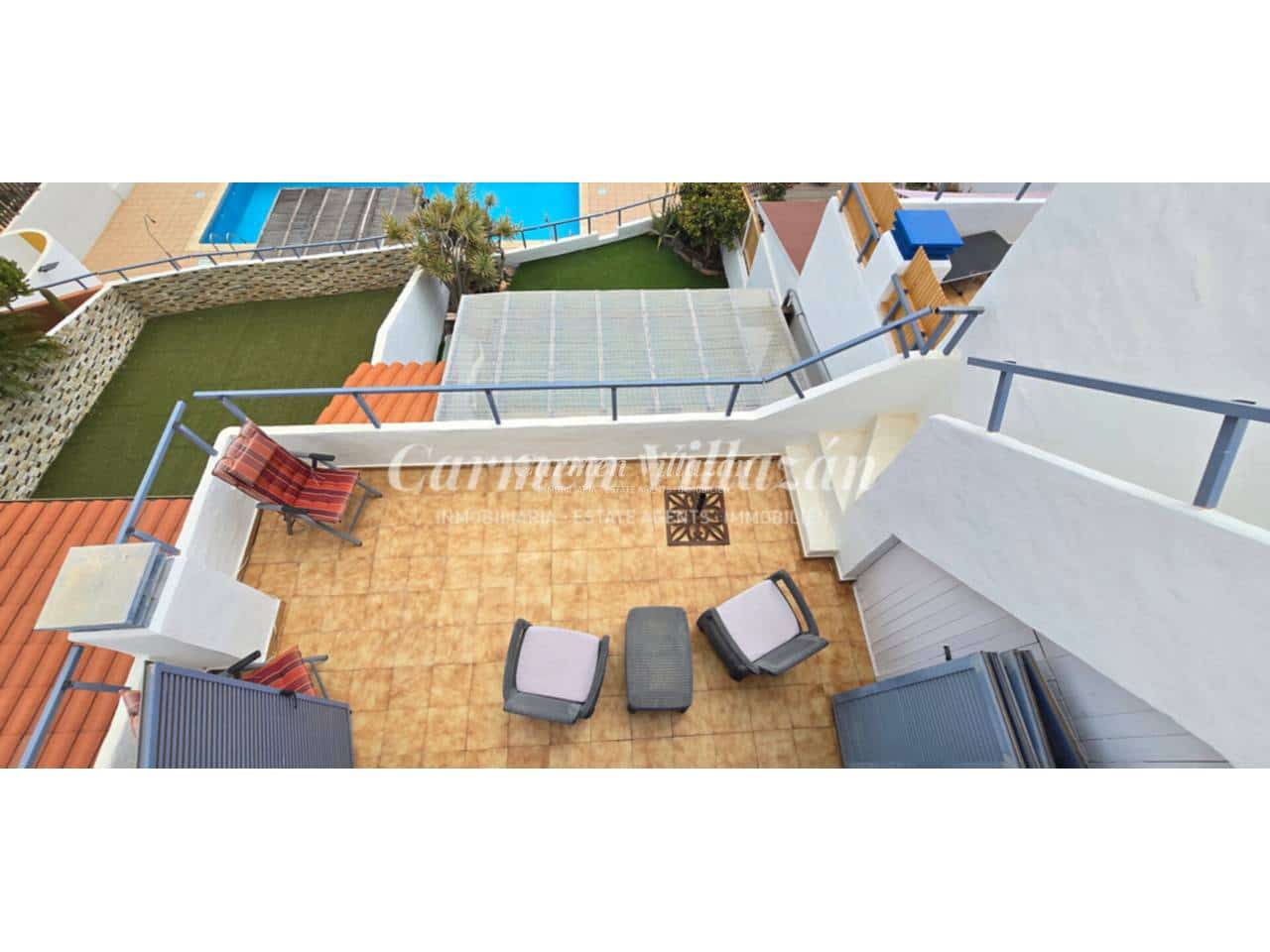 2 soverom Leilighet til salgs i Caleta de Fuste med svømmebasseng garasje - € 218 000 (Ref: 9758319)