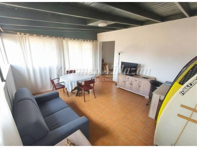 4 bedroom Semi-detached Villa for sale in Parque Holandés, La Oliva with garage - € 273,000 (Ref: 9777344)